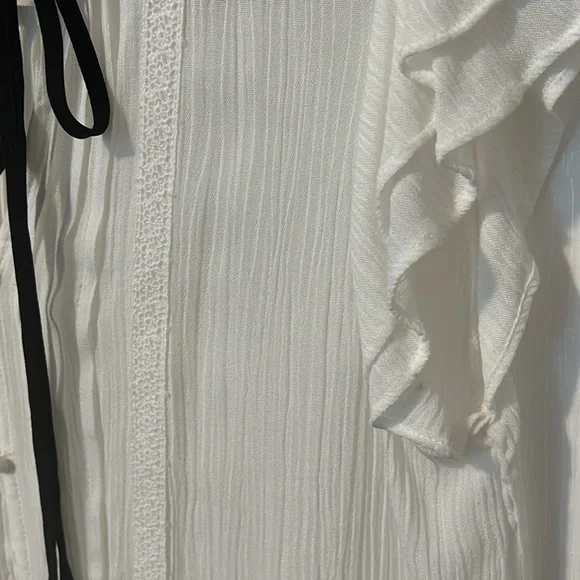 Women’s size small blouse - Picture 11 of 12